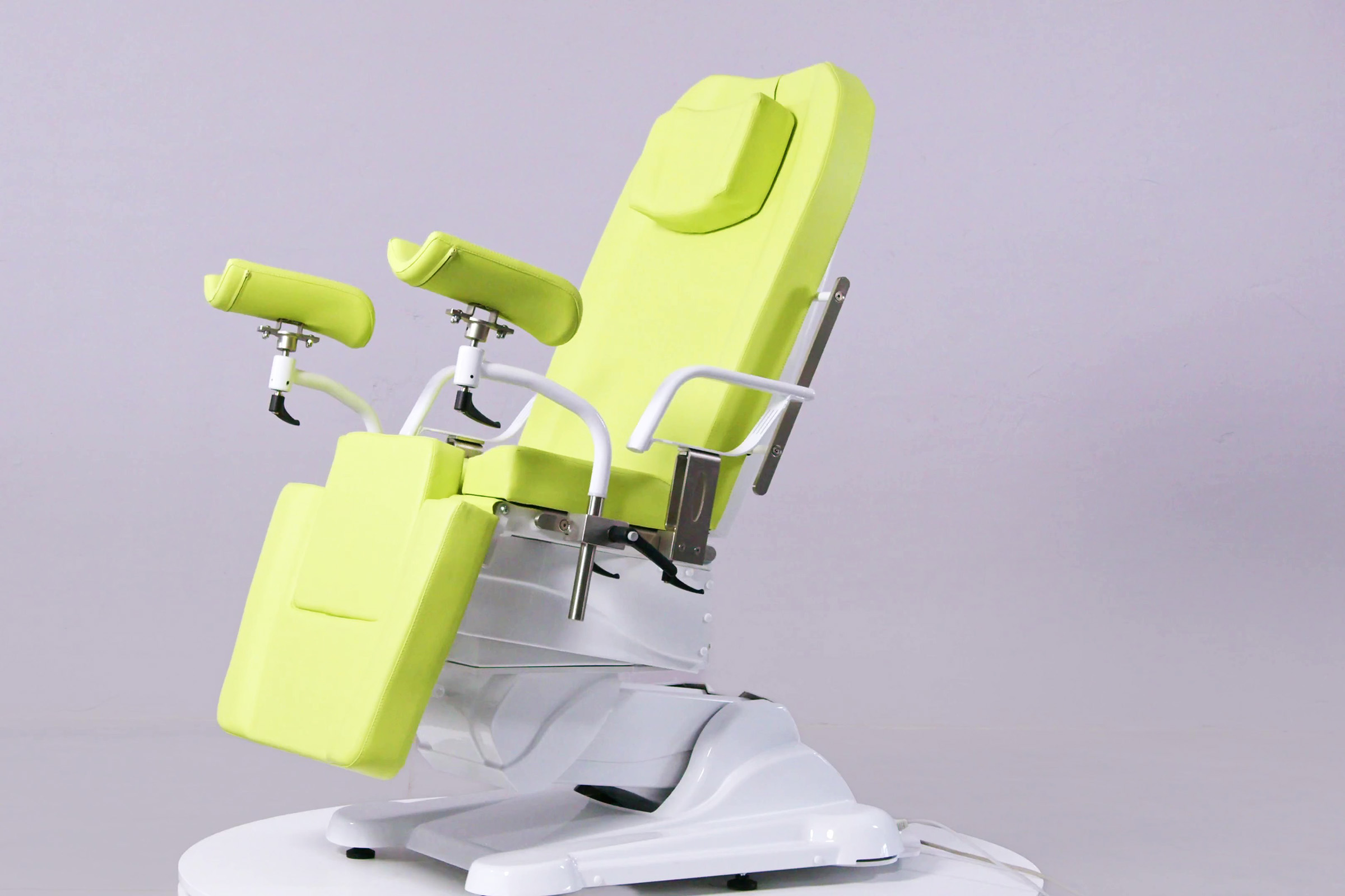 Видеообзор гинекологического кресла Euroclinic Suprema G-200